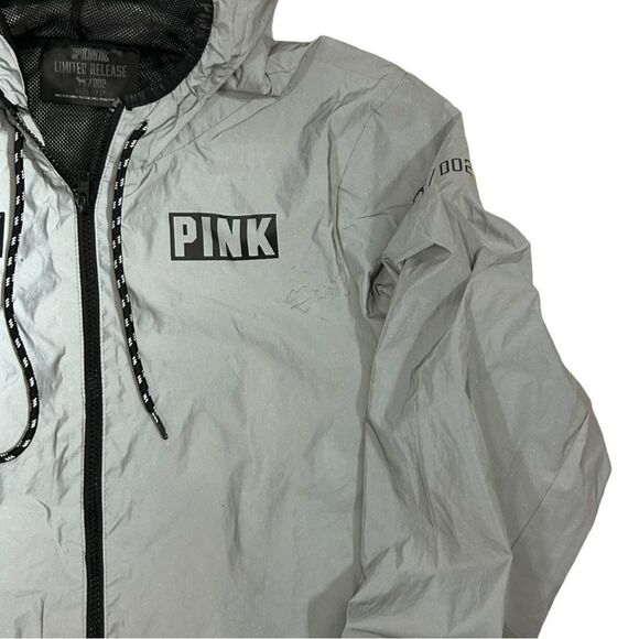 Victoria’s Secret Pink Limited Edition Grey Reflective Anorak Rain Jacket XS/S - Picture 6 of 12